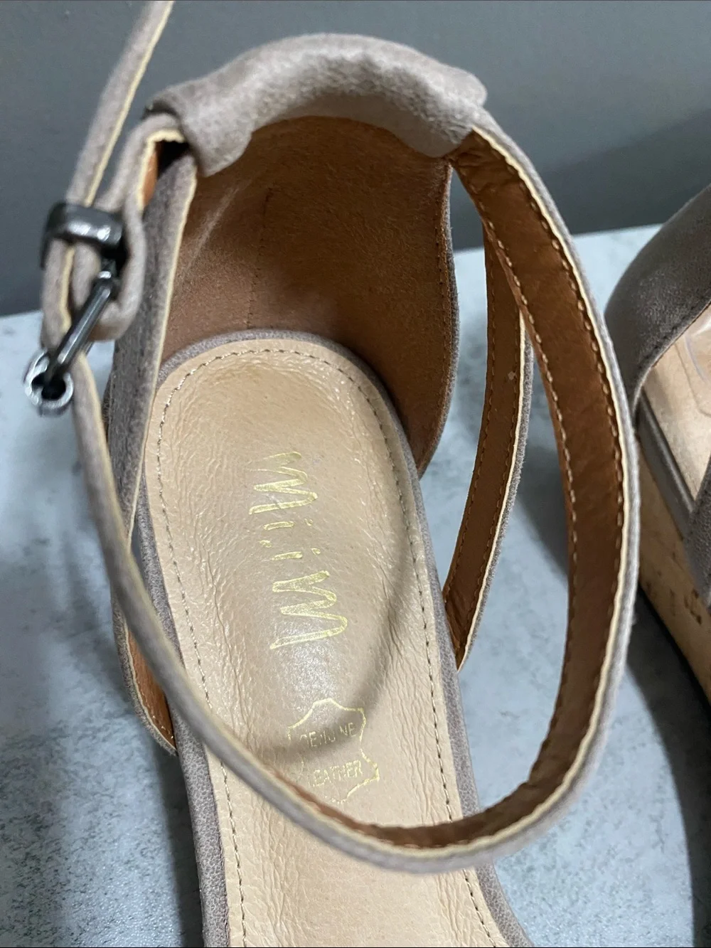 Mi.iM Women's Leather Taupe Wedge Sandals with Ankle Strap Size 6